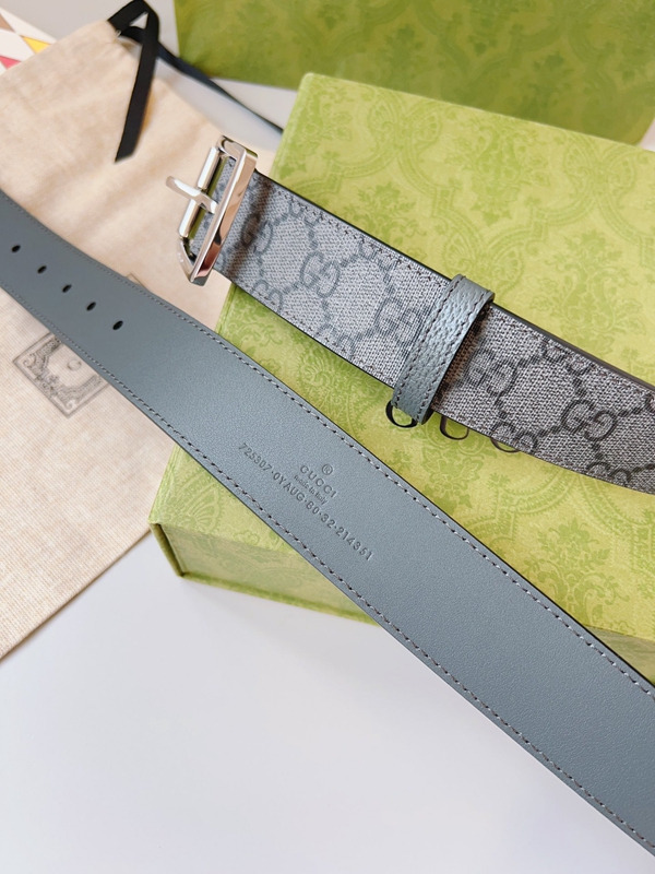 スーパーコピーグッチベルト素材ディテール